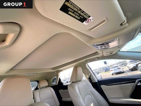 Certified 2022 Lexus RX 350 FWD w/ Luxury Package image 11