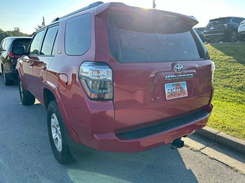 Used 2024 Toyota 4Runner SR5 AWD/4WD image 4