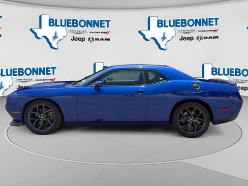 Certified 2022 Dodge Challenger GT w/ Blacktop Package RWD image 8