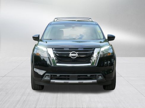 Certified 2025 Nissan Pathfinder SL AWD/4WD image 2