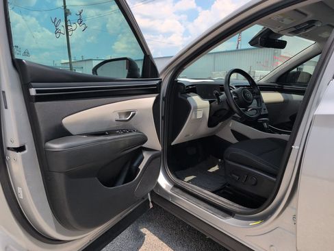 Used 2022 Hyundai Tucson SEL w/ Convenience Package FWD image 8