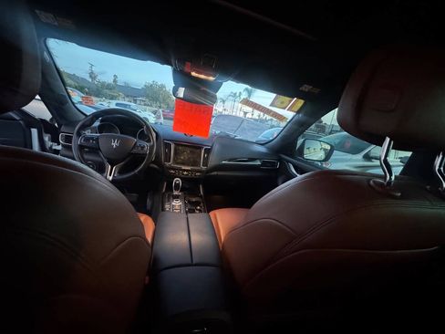 Used 2018 Maserati Levante S AWD/4WD image 16