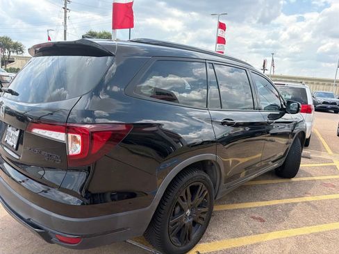 Used 2021 Honda Pilot Black Edition image 5