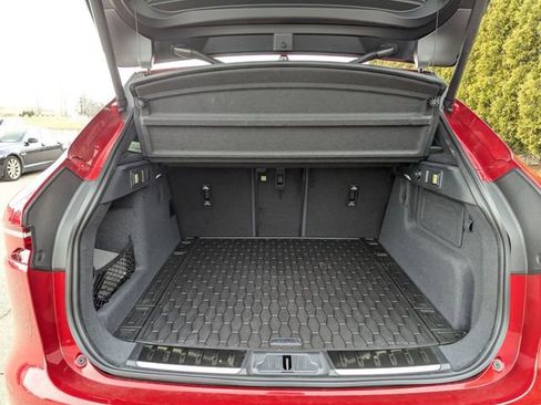 New 2026 Jaguar F-PACE R-Dynamic S image 16