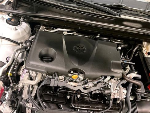 Used 2023 Toyota Camry SE image 32