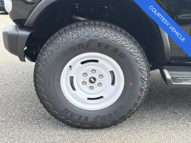 New 2026 Ford Bronco Heritage Edition AWD/4WD image 11