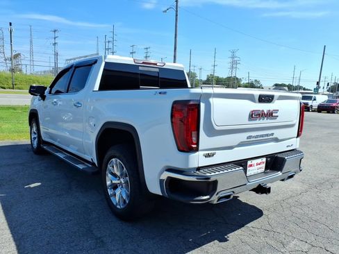 Used 2022 GMC Sierra 1500 SLT w/ SLT Premium Package AWD/4WD image 5