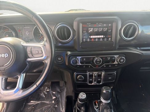 Used 2021 Jeep Wrangler Unlimited Sahara image 13