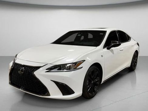 Used 2025 Lexus ES 350 F Sport image 9