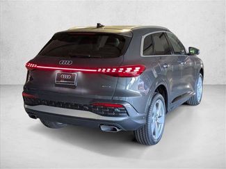 New 2025 Audi Q5 Premium Plus w/ Premium Plus video 2