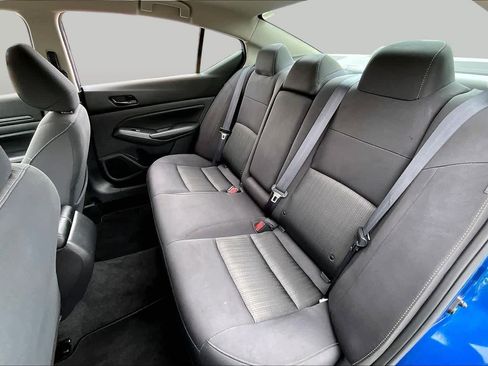Used 2025 Nissan Altima 2.5 SV FWD image 21