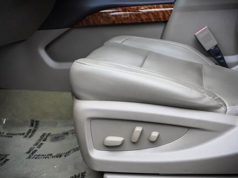 Used 2018 Chevrolet Tahoe Premier image 11