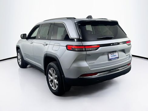 Used 2022 Jeep Grand Cherokee Limited w/ Trailer Tow Prep Group (B) image 7