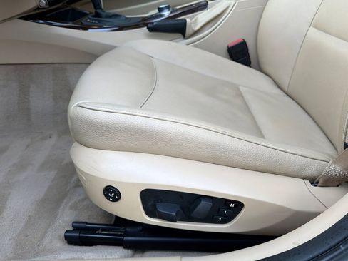 Used 2011 BMW 328i 328i image 14