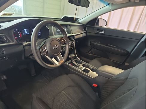 Used 2019 Kia Optima LX image 18
