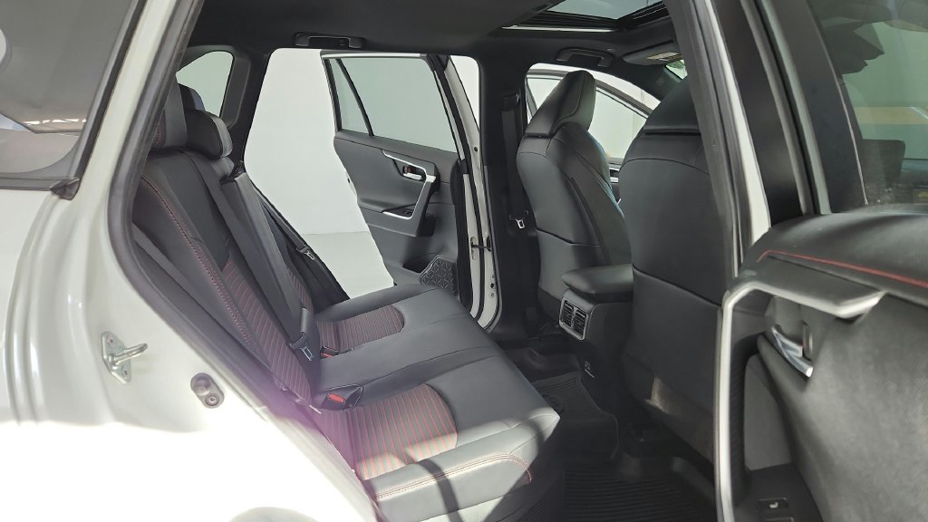 Used 2023 Toyota RAV4 XSE w/ Weather Package AWD/4WD image 18
