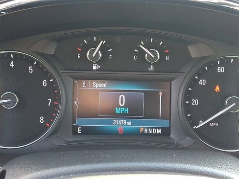 Used 2022 Buick Encore Preferred image 19