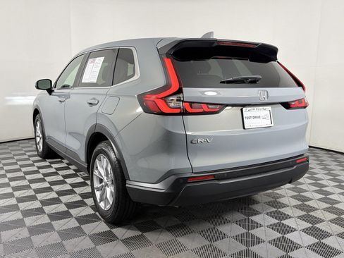 Used 2023 Honda CR-V EX-L image 4