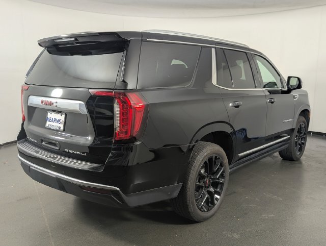 Used 2024 GMC Yukon Denali AWD/4WD image 7