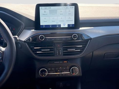 Used 2024 Ford Escape Active w/ Cold Weather Package image 19