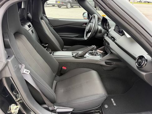 New 2026 MAZDA MX-5 Miata Sport RWD image 21