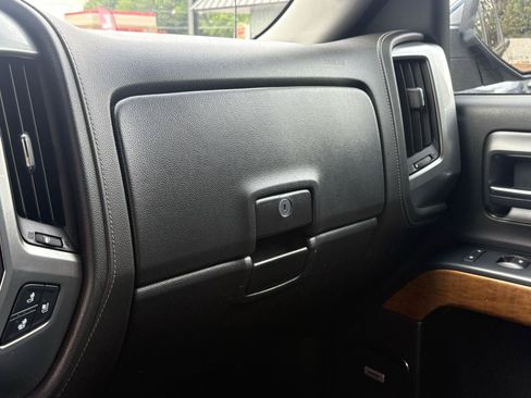 Used 2016 Chevrolet Silverado 1500 LTZ w/ LTZ Plus Package AWD/4WD image 24