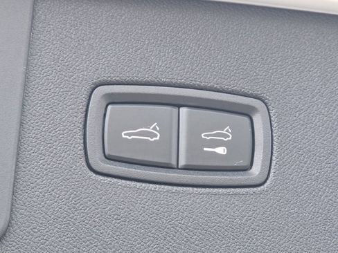 Certified 2023 Porsche Cayenne image 30