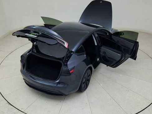 Used 2025 Tesla Model 3 Long Range image 85