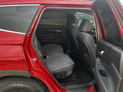 Used 2019 Hyundai Santa Fe SE FWD image 13