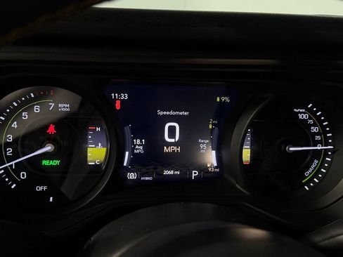 Used 2024 Jeep Wrangler Unlimited AWD/4WD image 14