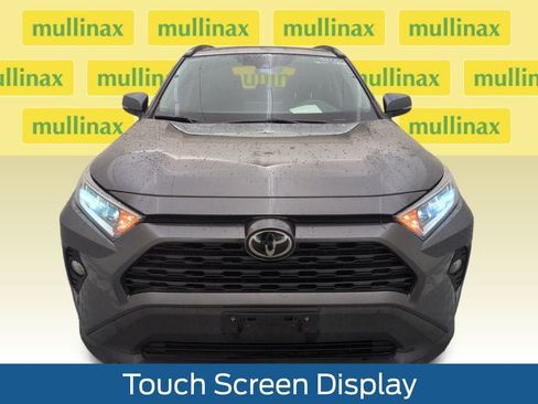 Used 2021 Toyota RAV4 XLE image 16