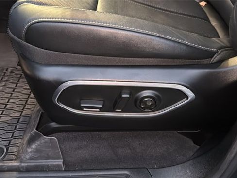 Used 2022 Jeep Wagoneer Series III w/ Convenience Group I image 24