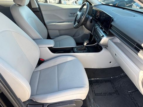 Used 2024 Hyundai Kona SEL FWD image 15