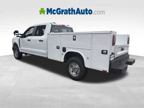New 2026 Ford F250 XL w/ XL Chrome Package AWD/4WD image 6