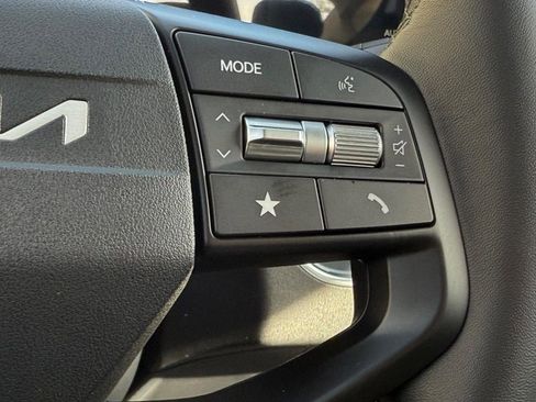 New 2025 Kia K4 GT-Line Turbo FWD image 9
