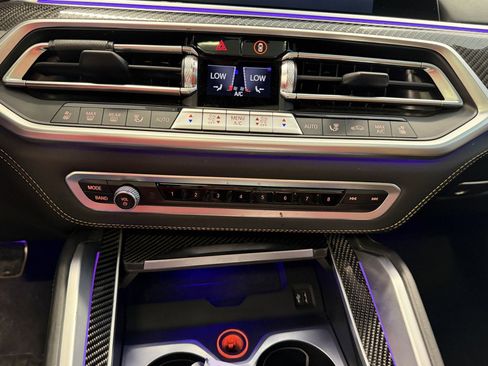 Used 2022 BMW X6 M w/ Competition Package image 18