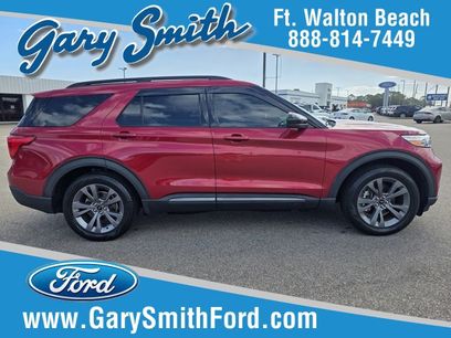 Used 2022 Ford Explorer XLT w/ Equipment Group 202A