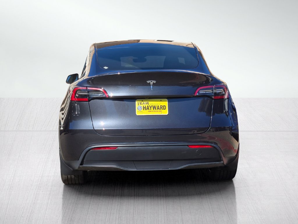 Used 2024 Tesla Model Y Long Range RWD image 6