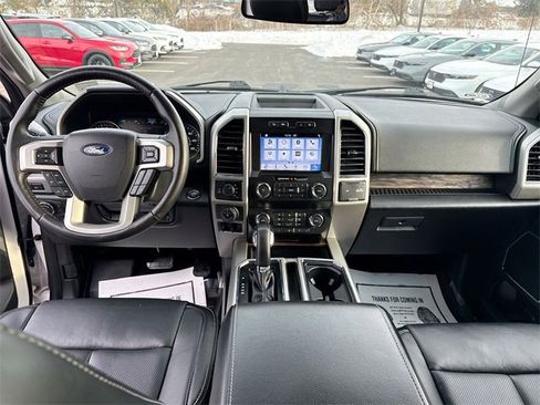 Used 2019 Ford F150 Lariat image 22
