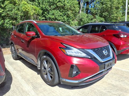 Used 2020 Nissan Murano Platinum w/ Cargo Package FWD image 1