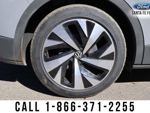 Used 2022 Volkswagen ID.4 Pro S w/ Gradient Package image 6