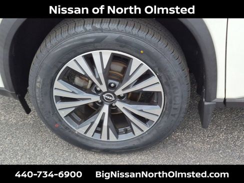 Certified 2023 Nissan Rogue SV AWD/4WD image 29