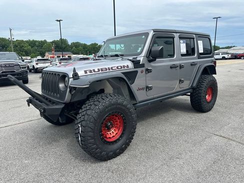 Used 2018 Jeep Wrangler Unlimited Rubicon AWD/4WD image 3
