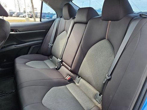 Used 2019 Toyota Camry LE image 17