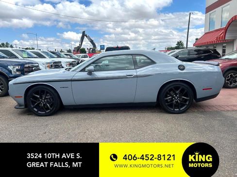 Used 2021 Dodge Challenger R/T w/ Blacktop Package image 1