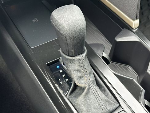 Certified 2025 Toyota Camry LE image 25