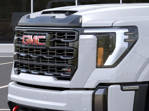 New 2026 GMC Sierra 2500 AT4 w/ AT4 Premium Plus Package AWD/4WD image 13