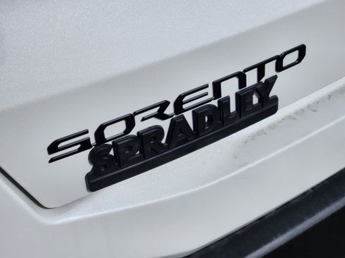 New 2026 Kia Sorento SX Prestige AWD/4WD image 12