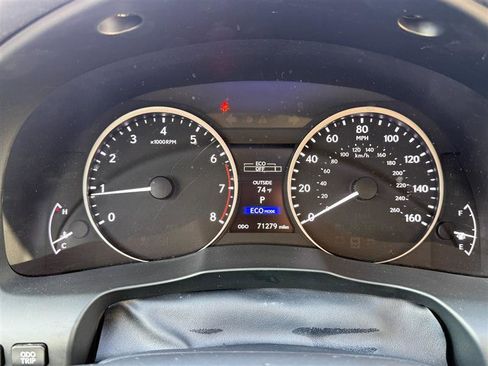 Used 2015 Lexus ES 350 w/ Luxury Package image 18