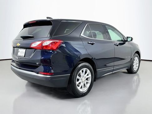 Used 2020 Chevrolet Equinox LT w/ LPO, Floor Liner Package FWD image 5
